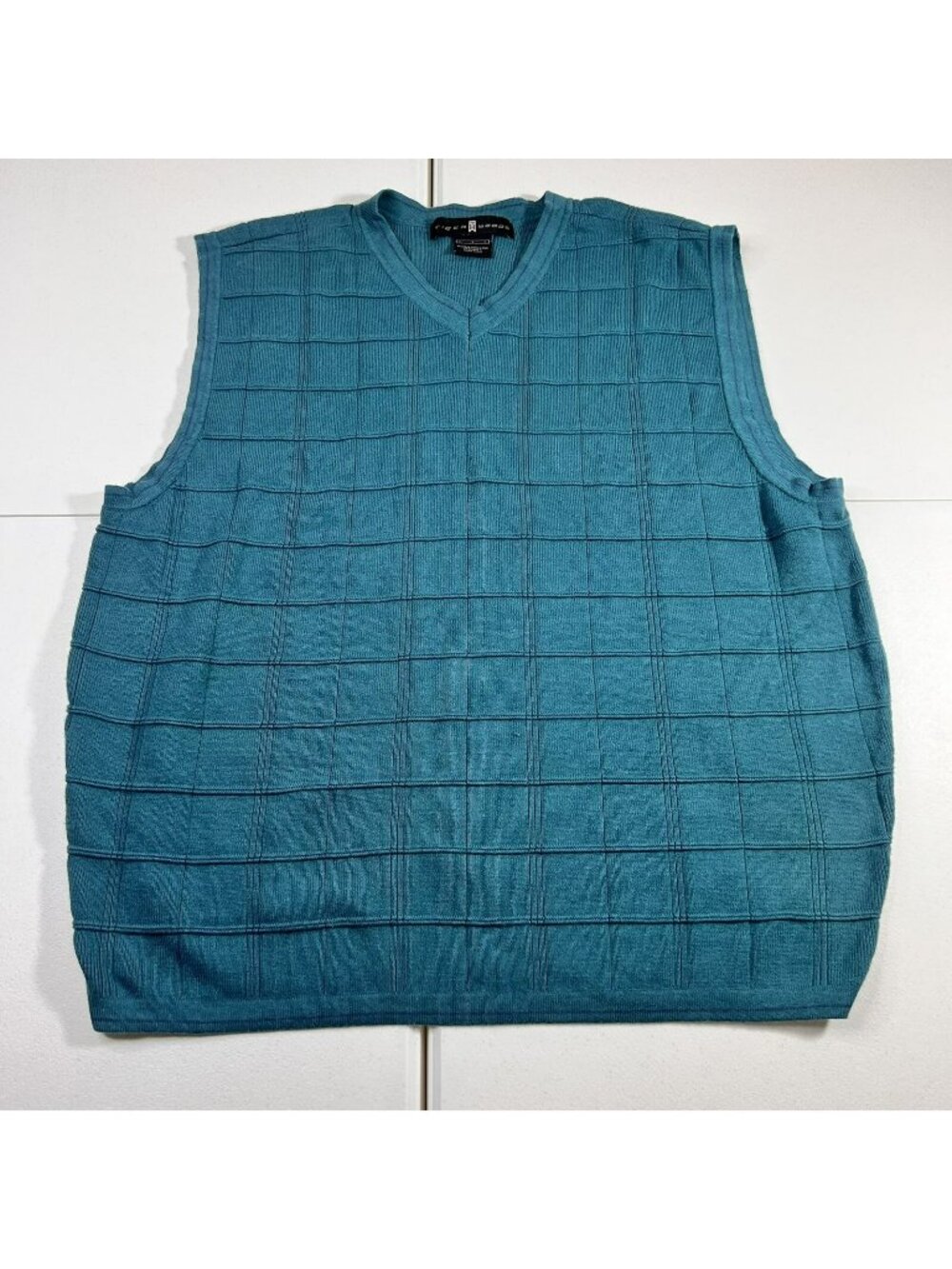 Tiger Woods Collection V-Neck Sweater Vest Green Men’s Size Large